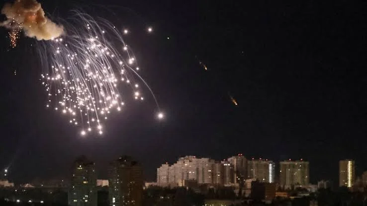 Kabut Digital dan Rudal Presisi: Arsitektur Perang Langit Iran dalam Perspektif Operational Art