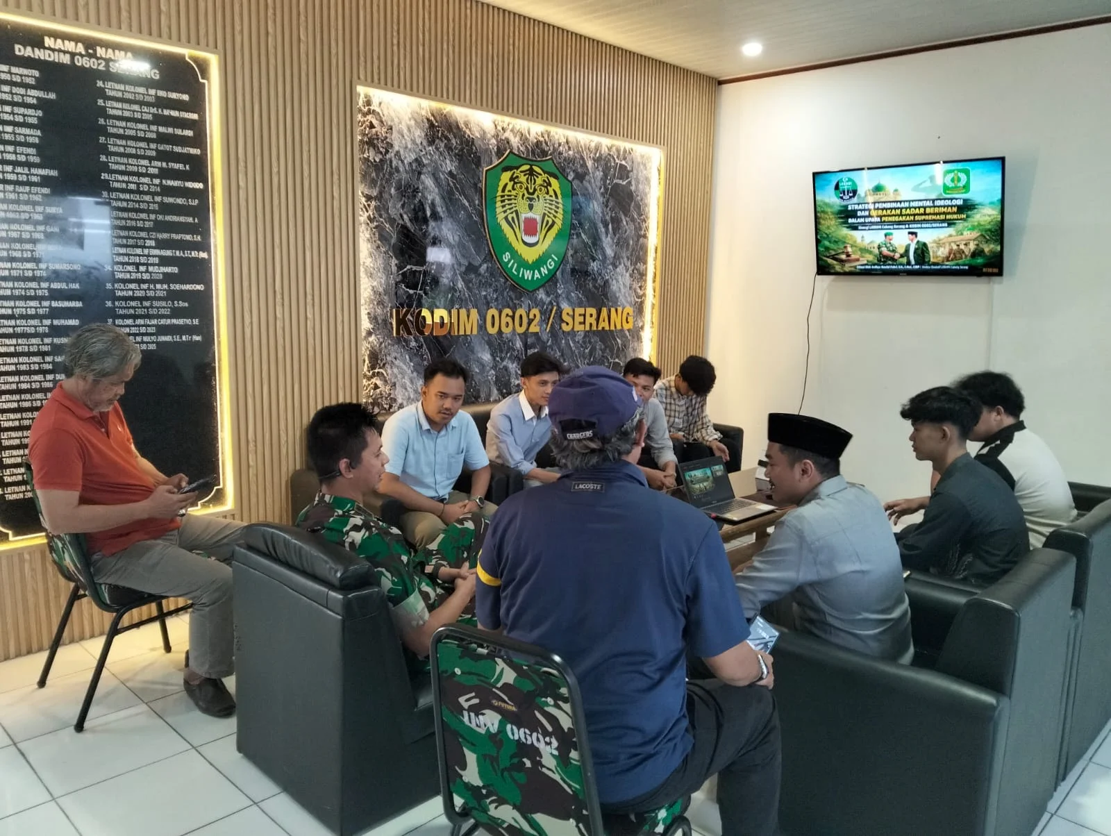 MAHASISWA DAN KETAHANAN NASIONAL: DARI POLITIK JALANAN MENUJU KEPEMIMPINAN KEBANGSAAN