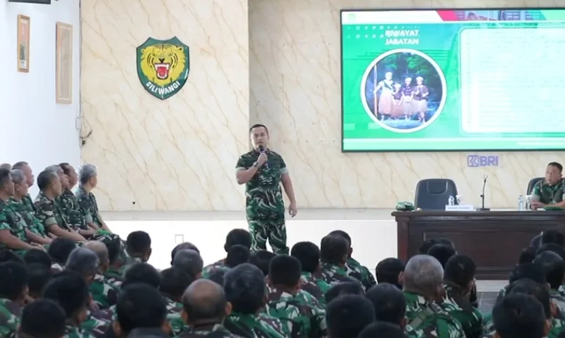 Letkol Inf Marsen Sinaga Instruksikan Anggota Kodim 0602/Serang Pererat Kemanunggalan TNI-Rakyat